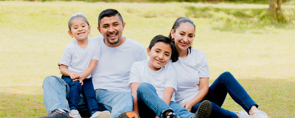 Abogados dedicados a sus necesidades de inmigración y las de su familia